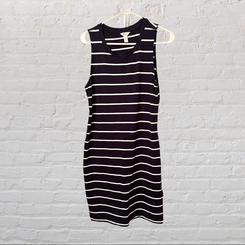 Thyme Maternity Striped Nursing Dress